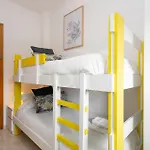 3 Con Balcon شقة