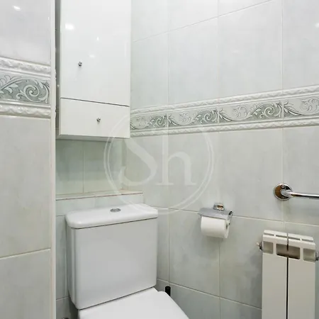 3 Con Balcon برشلونة