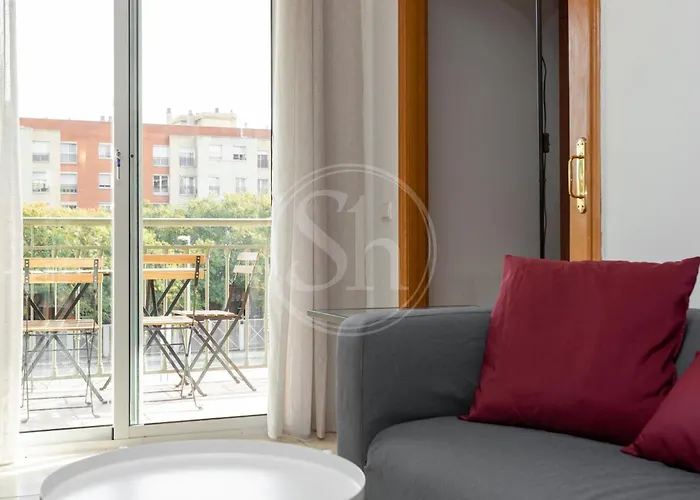 شقة 3 Con Balcon