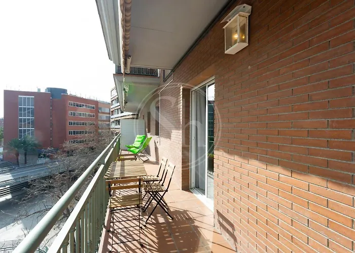 3 Con Balcon